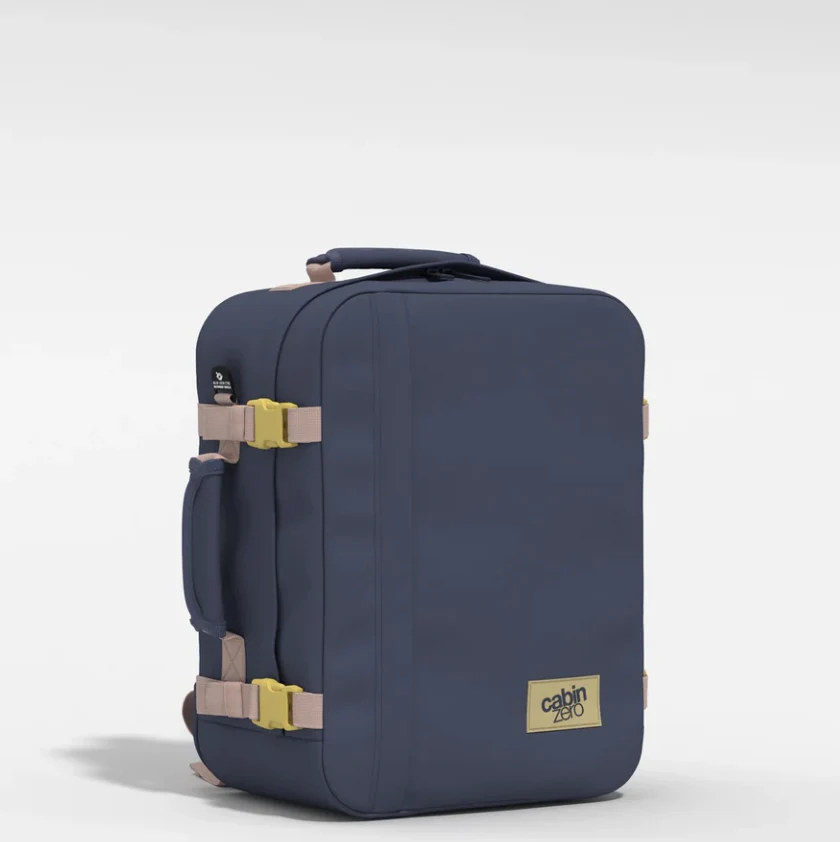 Classic Backpack 28L - Image 11