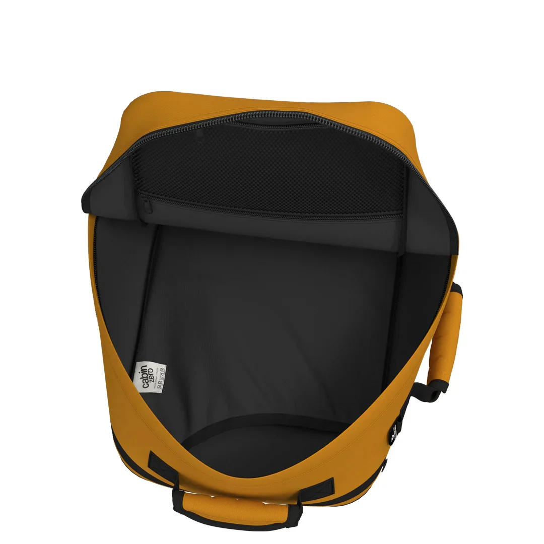 Classic Tech Backpack 28L - Image 8