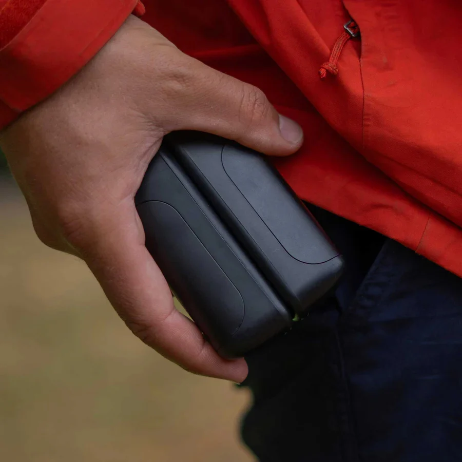 Dual-Magnetic Rechargeable Hand Warmers - Image 4