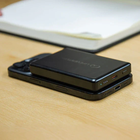 Magnetic Wireless Power Bank - Image 4
