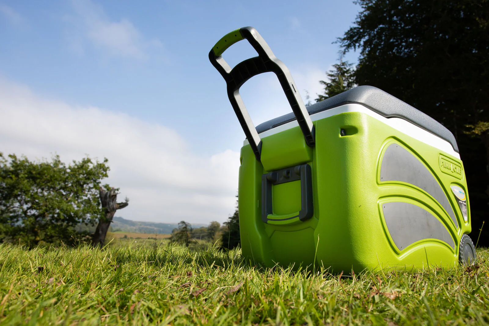 Pinnacle Wheelie 45L-100Hr Cooler - Image 2