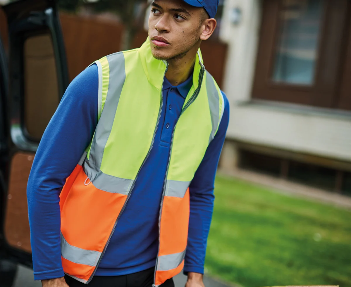 Unisex Hi-Vis Pro Full Zip Gilet - Image 2
