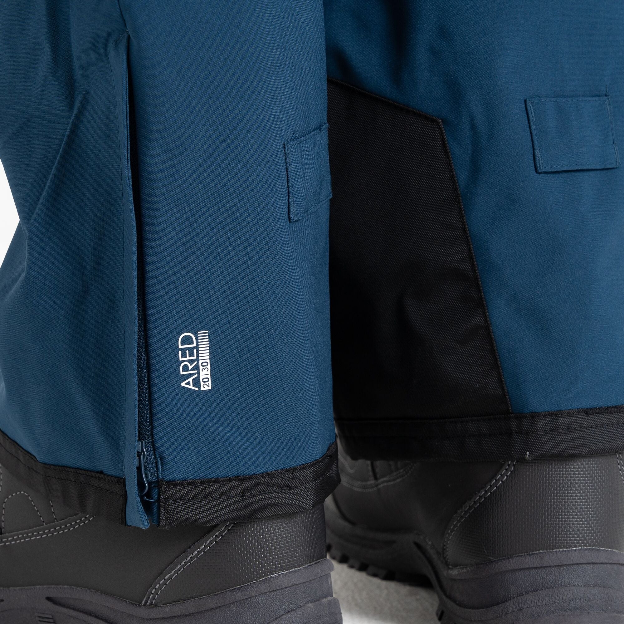 Women's Effused Ski Pant - Image 8